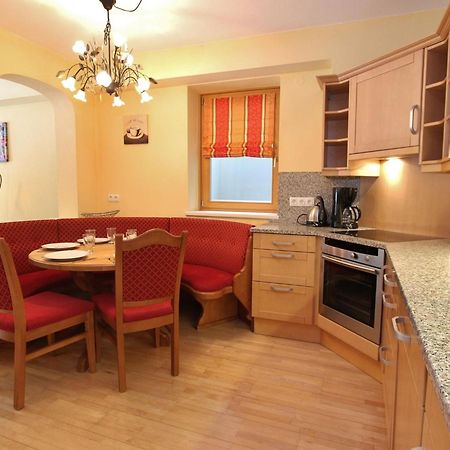 Large Chalet Apartment In Saalbach Hinterglemm Exteriér fotografie