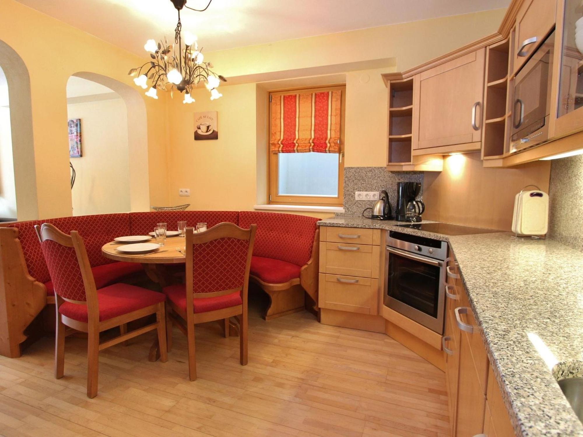 Large Chalet Apartment In Saalbach Hinterglemm Exteriér fotografie