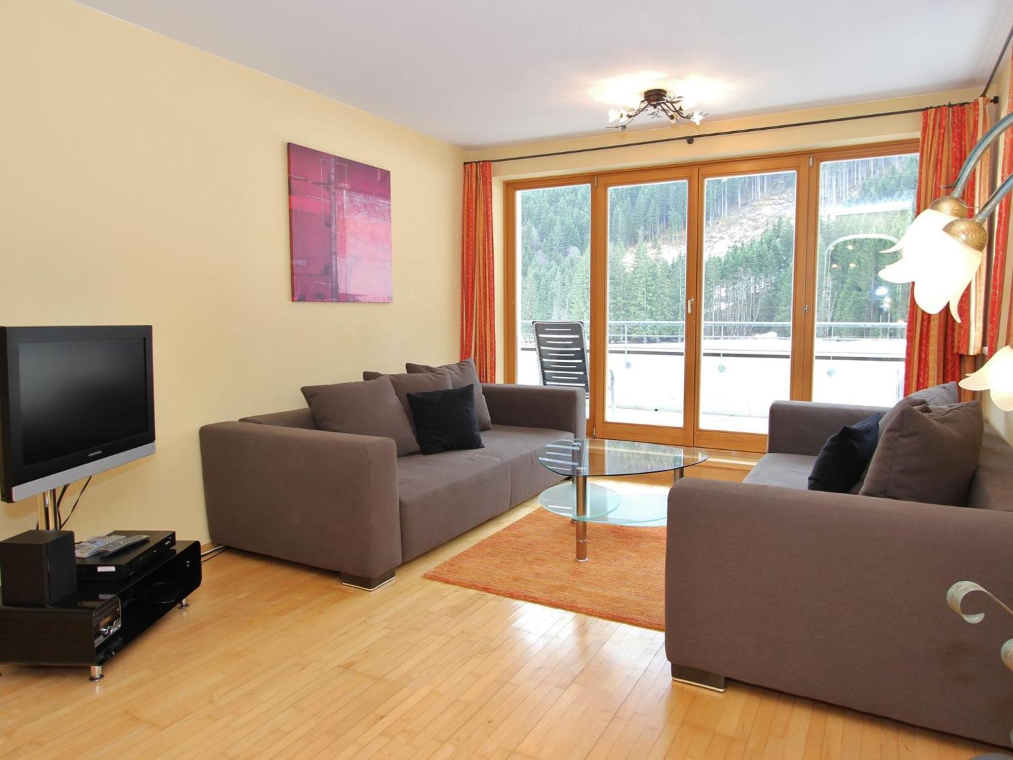 Large Chalet Apartment In Saalbach Hinterglemm Exteriér fotografie