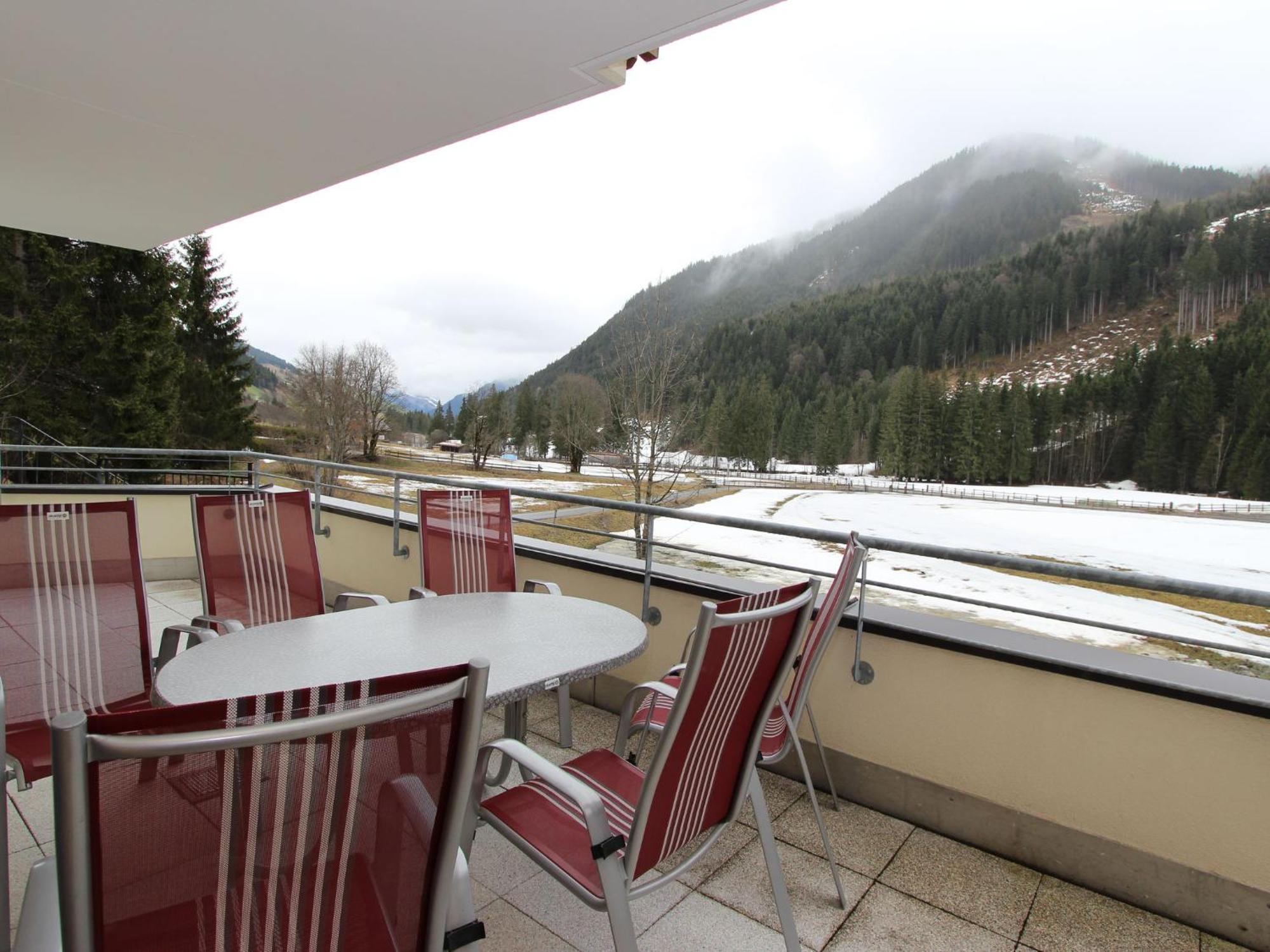 Large Chalet Apartment In Saalbach Hinterglemm Exteriér fotografie