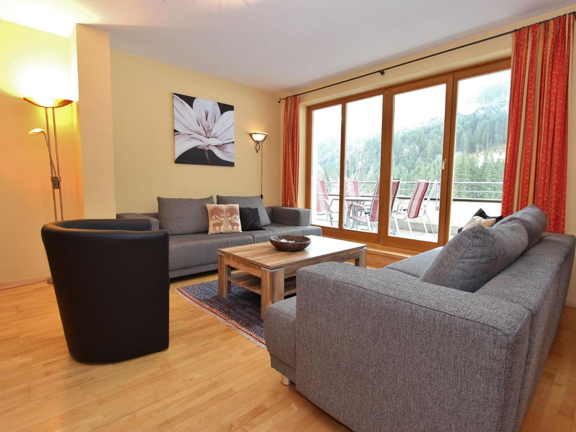 Large Chalet Apartment In Saalbach Hinterglemm Exteriér fotografie